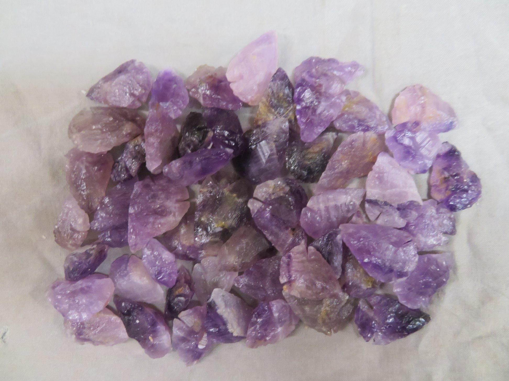 Amethyst Arrowheads - Sold in packs of 50