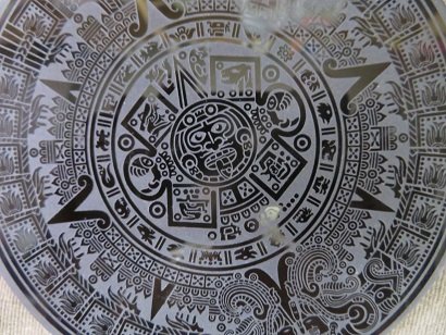 Aztec Calcendar/Mirror